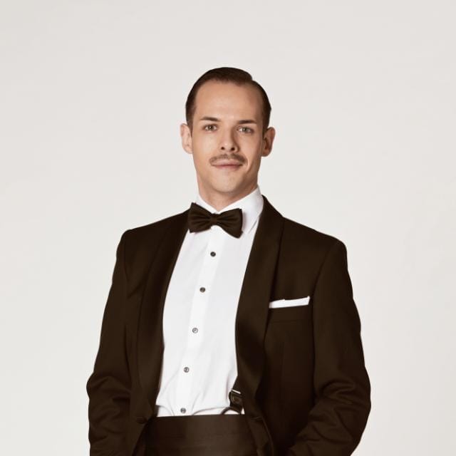 Aaron McInnis, Tenor
